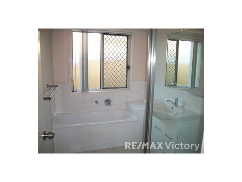 9 Ord Close, Morayfield QLD 4506