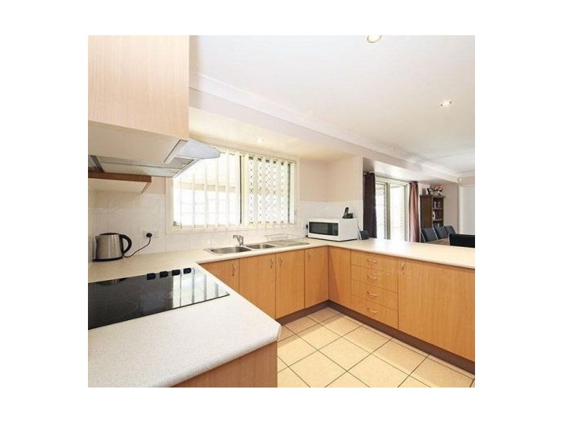 18 Murraya Dr, Morayfield QLD 4506