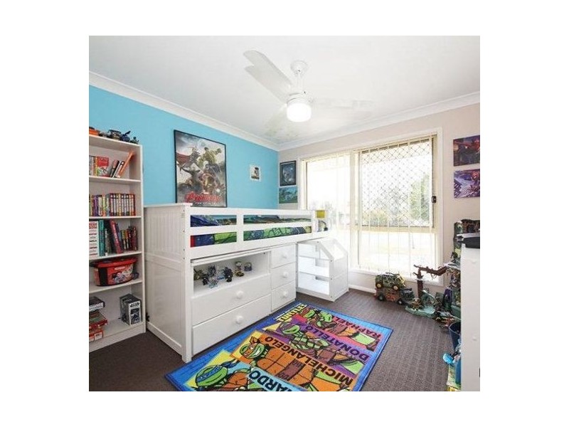 18 Murraya Dr, Morayfield QLD 4506