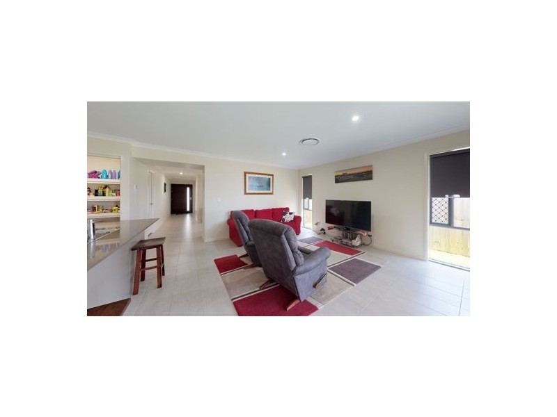 32 Riverlilly Crescent, Caboolture QLD 4510