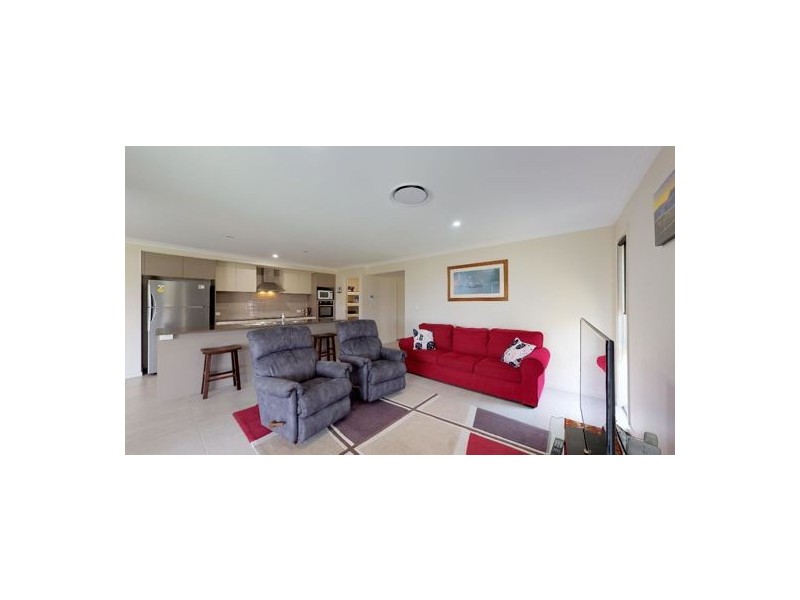 32 Riverlilly Crescent, Caboolture QLD 4510