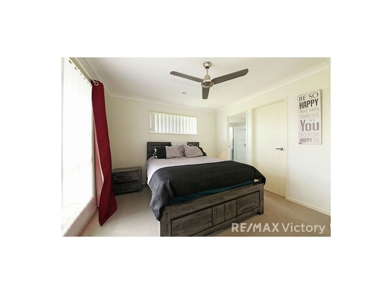24 Bluejay Circuit, Morayfield QLD 4506