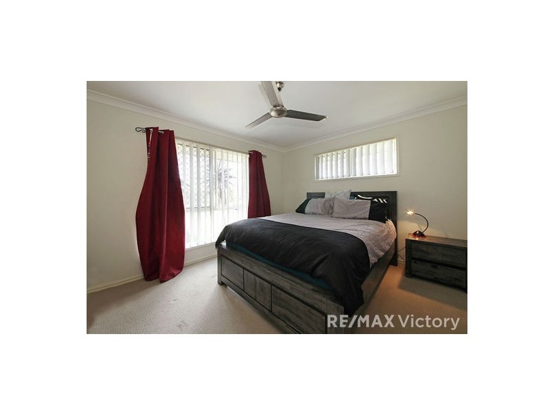 24 Bluejay Circuit, Morayfield QLD 4506