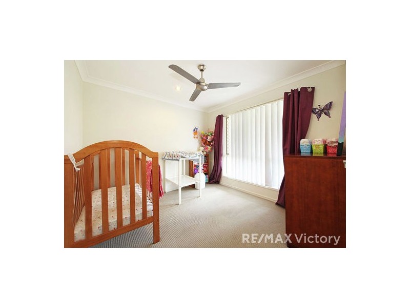 24 Bluejay Circuit, Morayfield QLD 4506