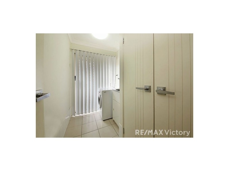 24 Bluejay Circuit, Morayfield QLD 4506