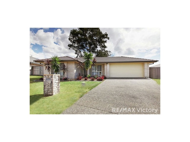 24 Bluejay Circuit, Morayfield QLD 4506
