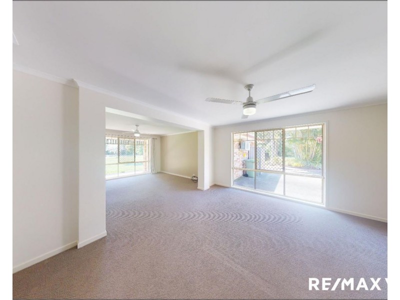 44 Thompson Road, Bellmere QLD 4510