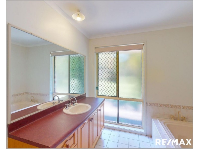 44 Thompson Road, Bellmere QLD 4510