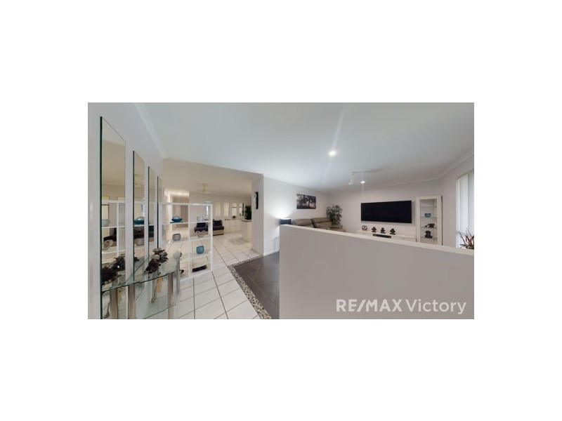 6 Hilltop Ct, Morayfield QLD 4506