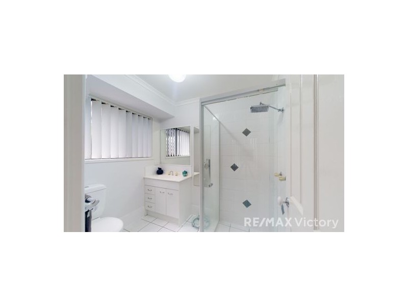 6 Hilltop Ct, Morayfield QLD 4506