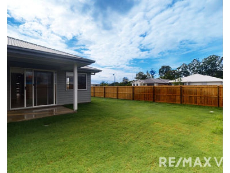 2/36 Paddington Street, Bellmere QLD 4510