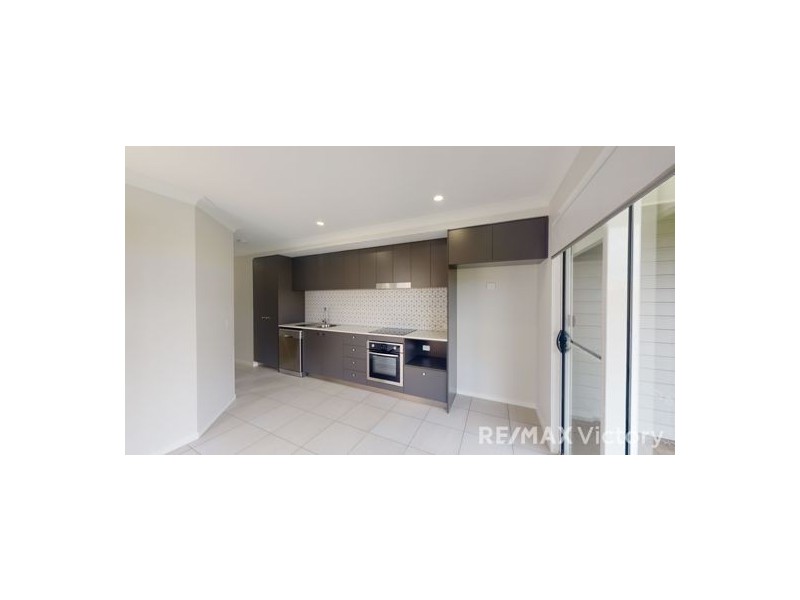 2/36 Paddington Street, Bellmere QLD 4510