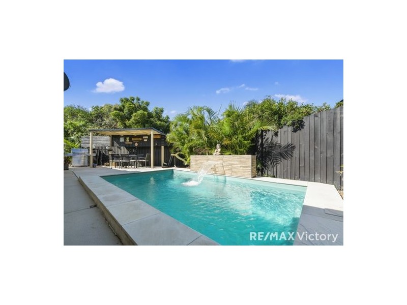 54 Columbia Drive, Beachmere QLD 4510