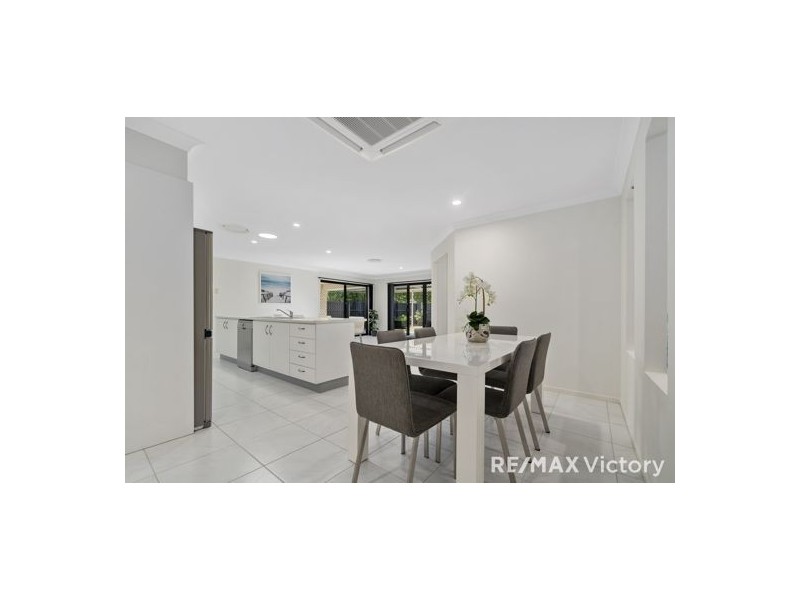 27 Jacques Close, Caboolture QLD 4510