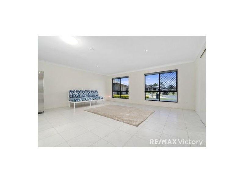 27 Jacques Close, Caboolture QLD 4510