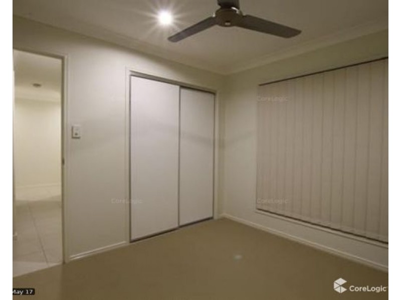 1/54 Sunflower Crescent, Upper Caboolture QLD 4510