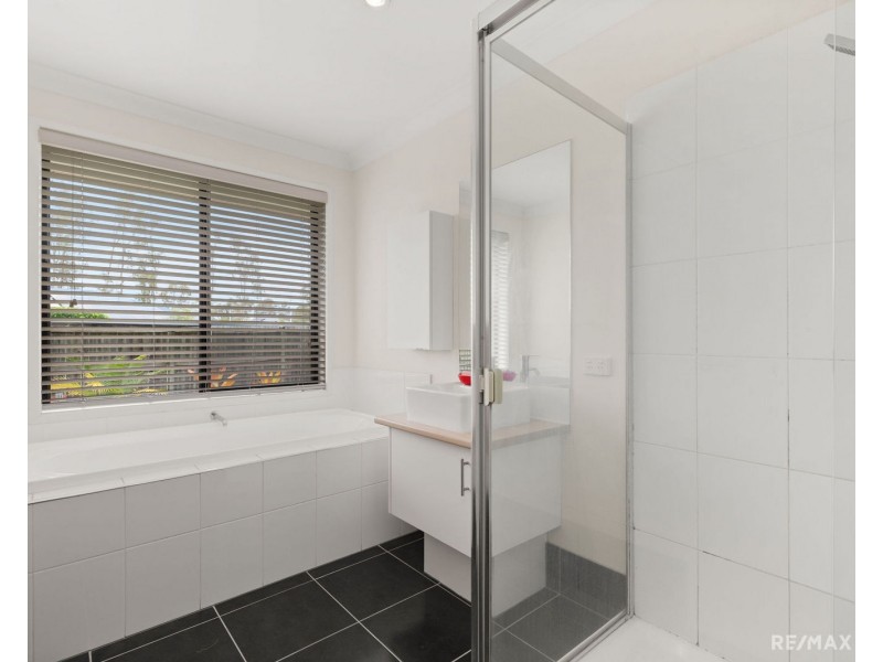 40/51 Silkyoak Drive, Morayfield QLD 4506