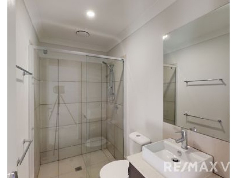 1/16 Figtree Circuit, Caboolture QLD 4510