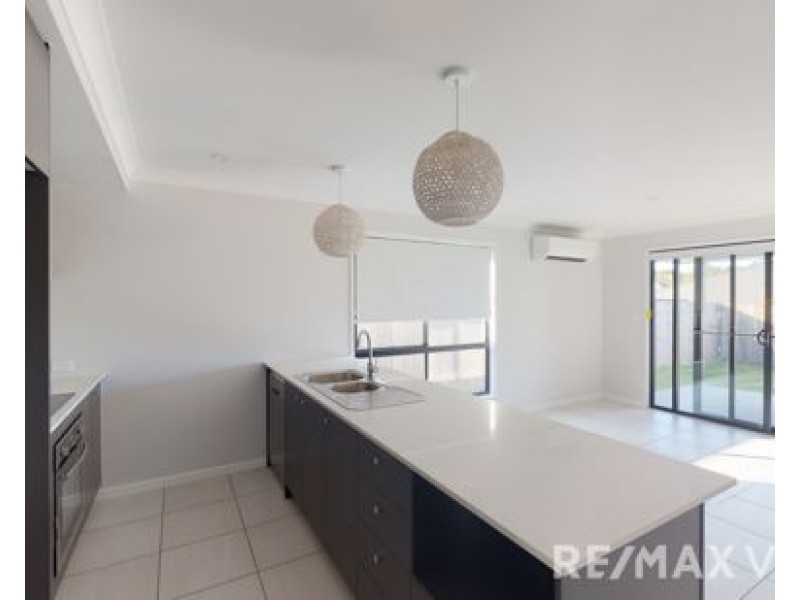 1/16 Figtree Circuit, Caboolture QLD 4510