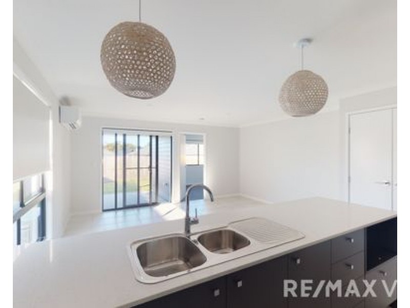 1/16 Figtree Circuit, Caboolture QLD 4510