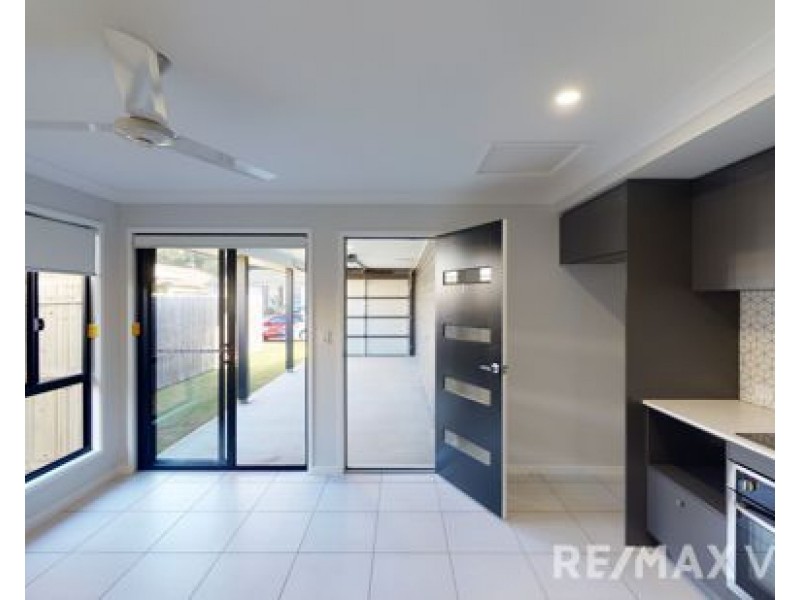 2/16 Fig tree Circuit, Caboolture QLD 4510