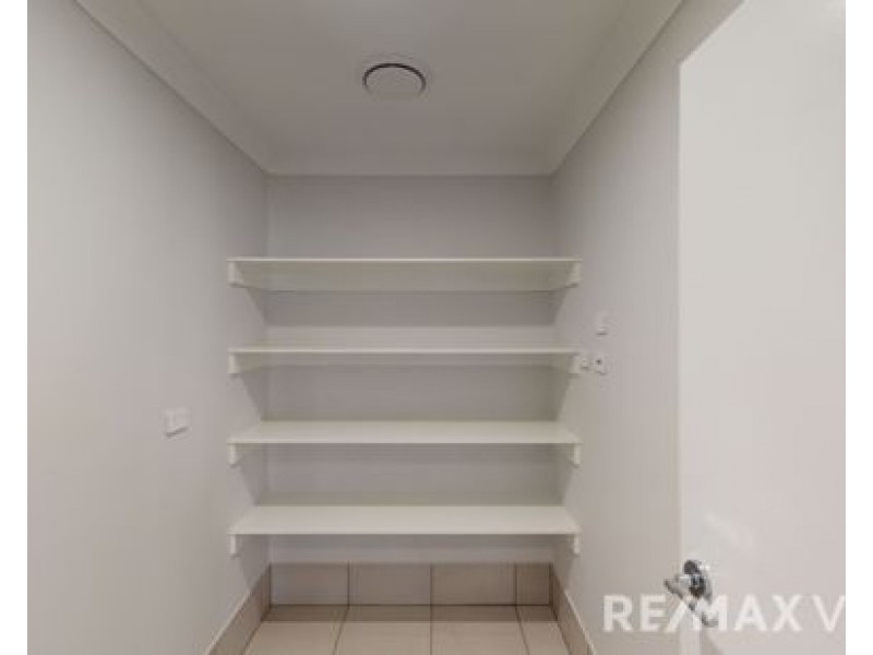2/16 Fig tree Circuit, Caboolture QLD 4510
