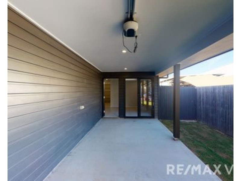 2/16 Fig tree Circuit, Caboolture QLD 4510