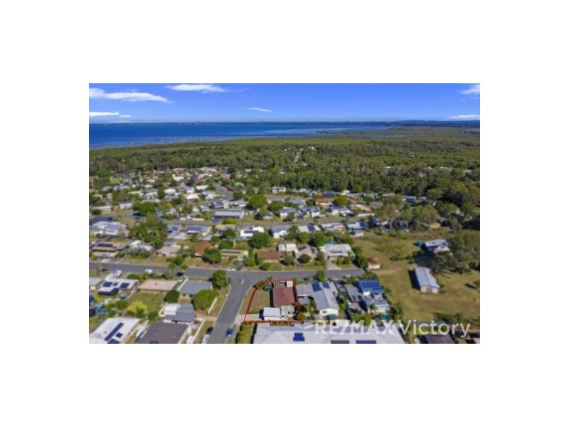 42 Moatah Drive, Beachmere QLD 4510