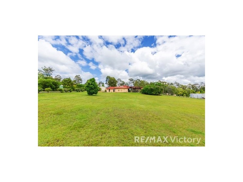 46 Macginley Road, Upper Caboolture QLD 4510