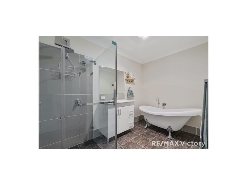 368 Rasmussen Road, Woodford QLD 4514