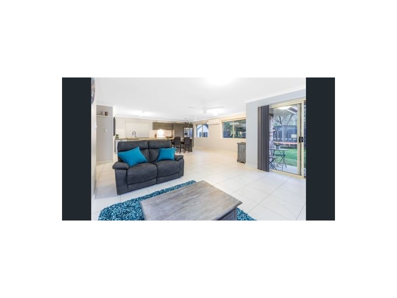 14 Regents Court, Upper Caboolture QLD 4510