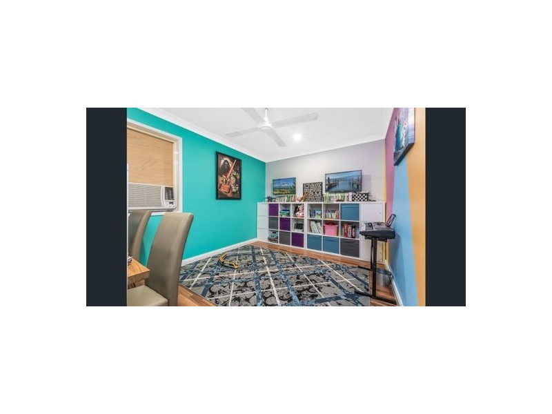 14 Regents Court, Upper Caboolture QLD 4510