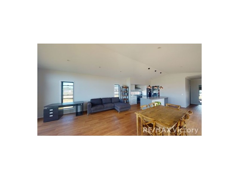 109 Elena Court, Elimbah QLD 4516