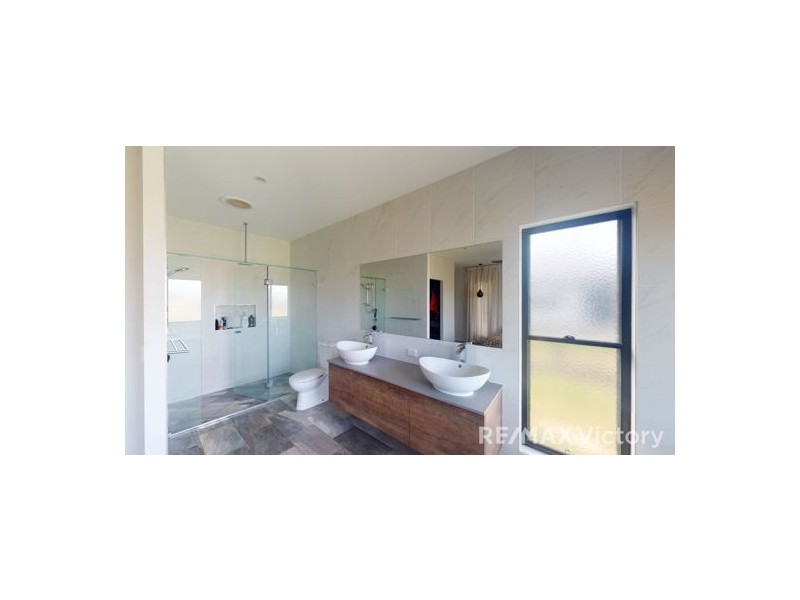 109 Elena Court, Elimbah QLD 4516