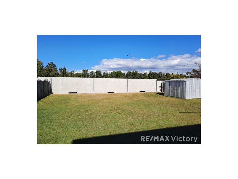 15 Kroll St, Kippa-ring QLD 4021