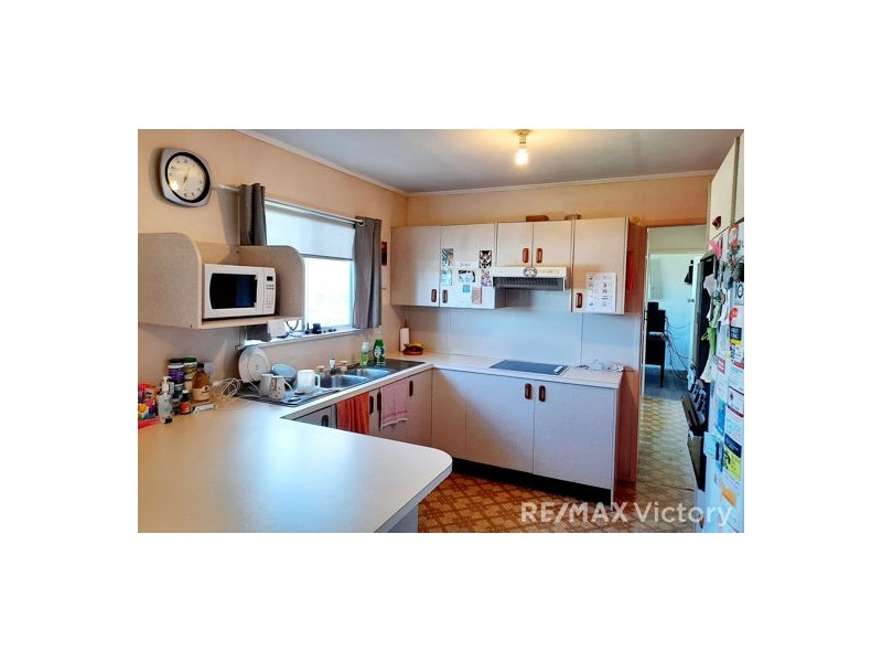 15 Kroll St, Kippa-ring QLD 4021