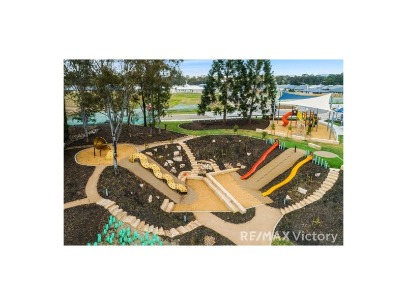 4 Woodfern Drive, Upper Caboolture QLD 4510