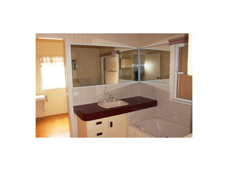 68 Haly Street, Kingaroy QLD 4610