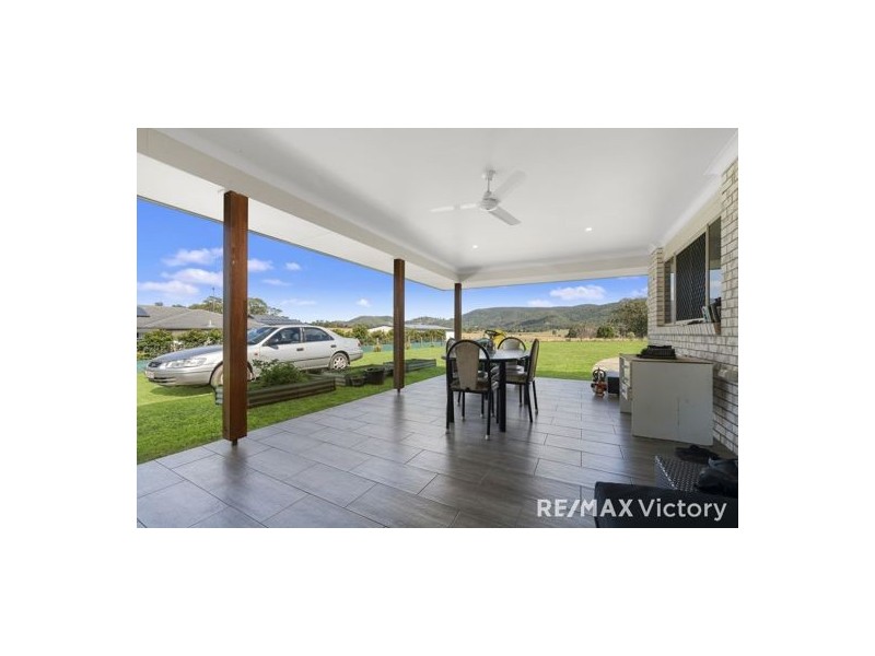 27 Cochran Street, Woodford QLD 4514