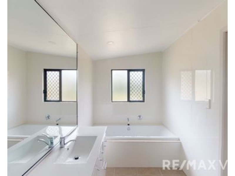 14 Walmsley Street, Narangba QLD 4504