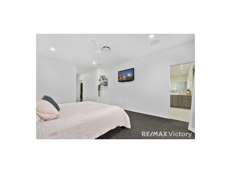 107 Sippel Drive, Woodford QLD 4514