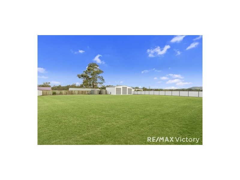 107 Sippel Drive, Woodford QLD 4514