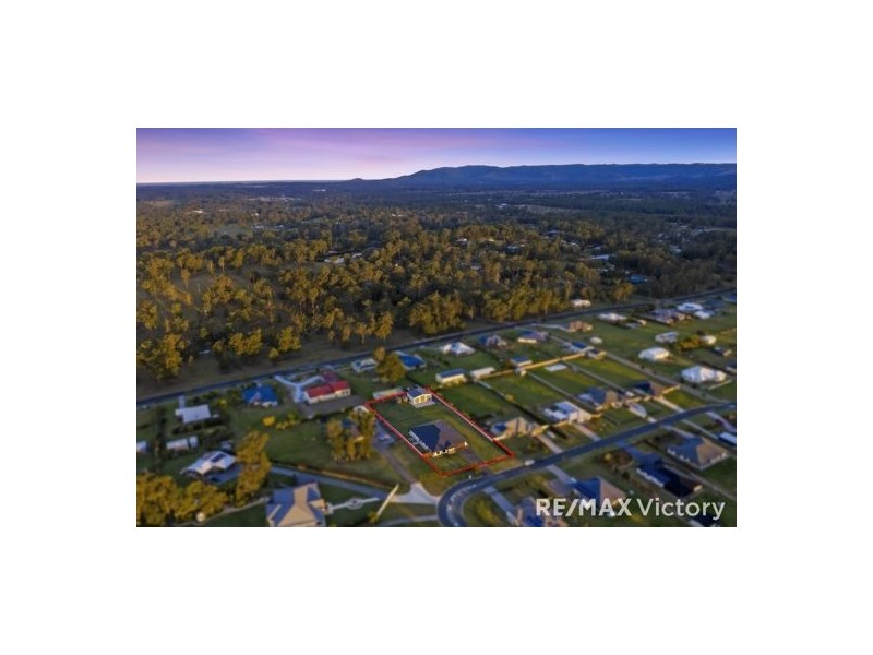 107 Sippel Drive, Woodford QLD 4514