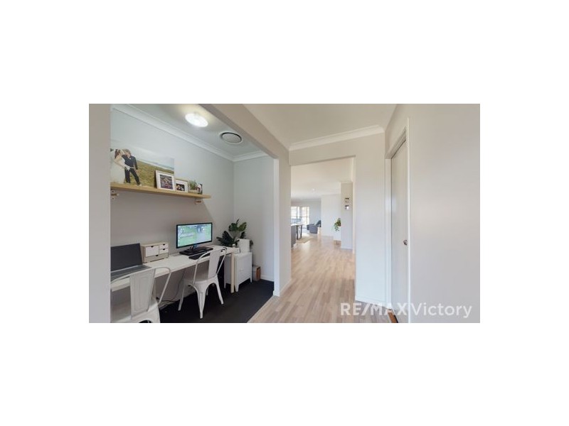 136 Mountaintrack Drive, Wamuran QLD 4512