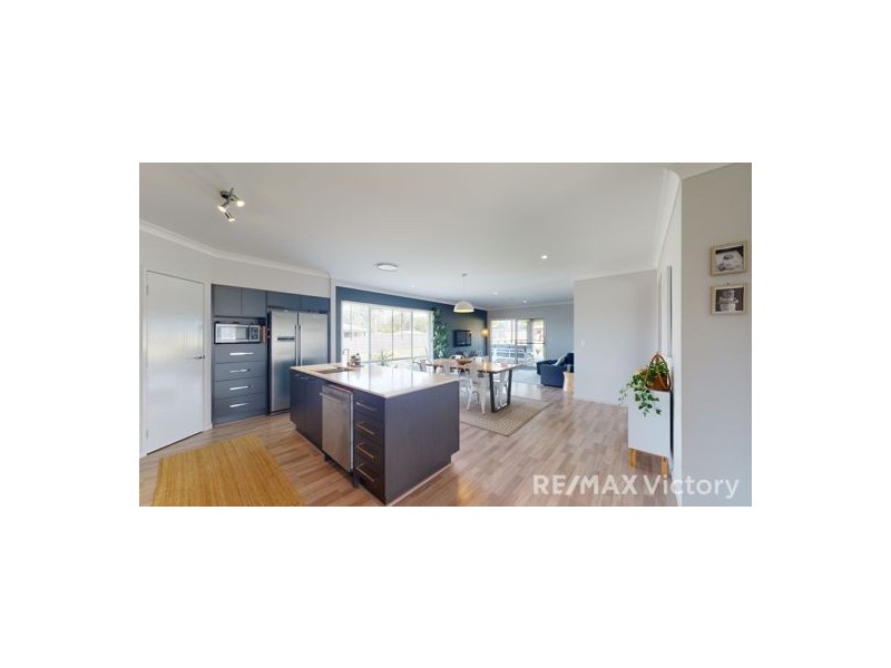 136 Mountaintrack Drive, Wamuran QLD 4512