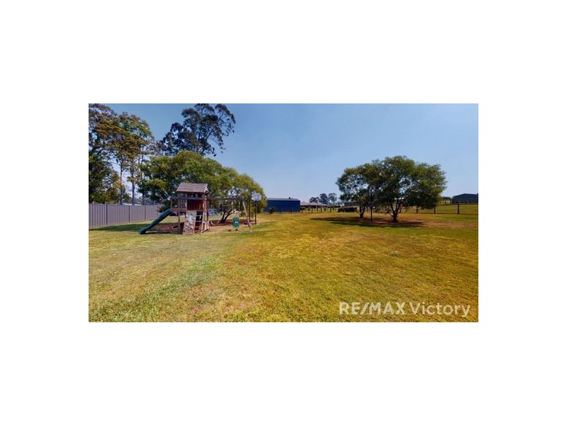 136 Mountaintrack Drive, Wamuran QLD 4512