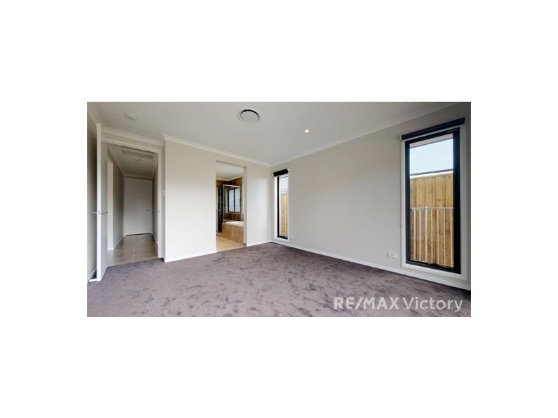 154 Water Gum Crescent, Ningi QLD 4511