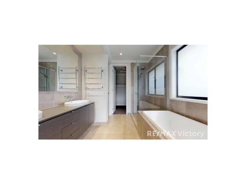 154 Water Gum Crescent, Ningi QLD 4511