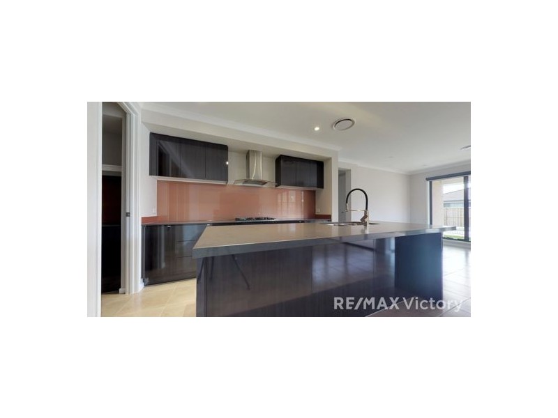 154 Water Gum Crescent, Ningi QLD 4511