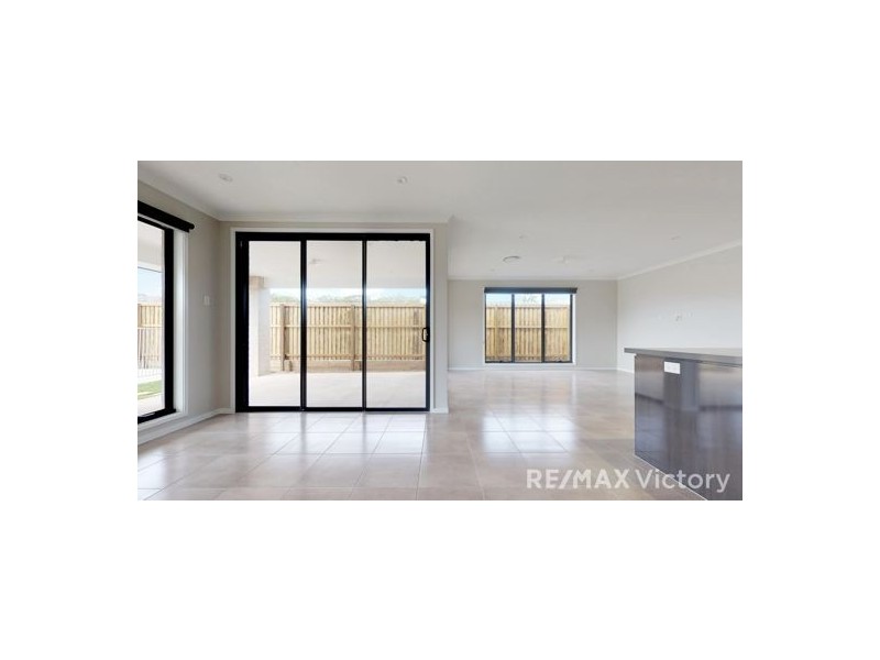 154 Water Gum Crescent, Ningi QLD 4511